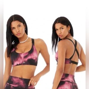 Alo Yoga Take Charge sports bra Vapor Aurora, size small